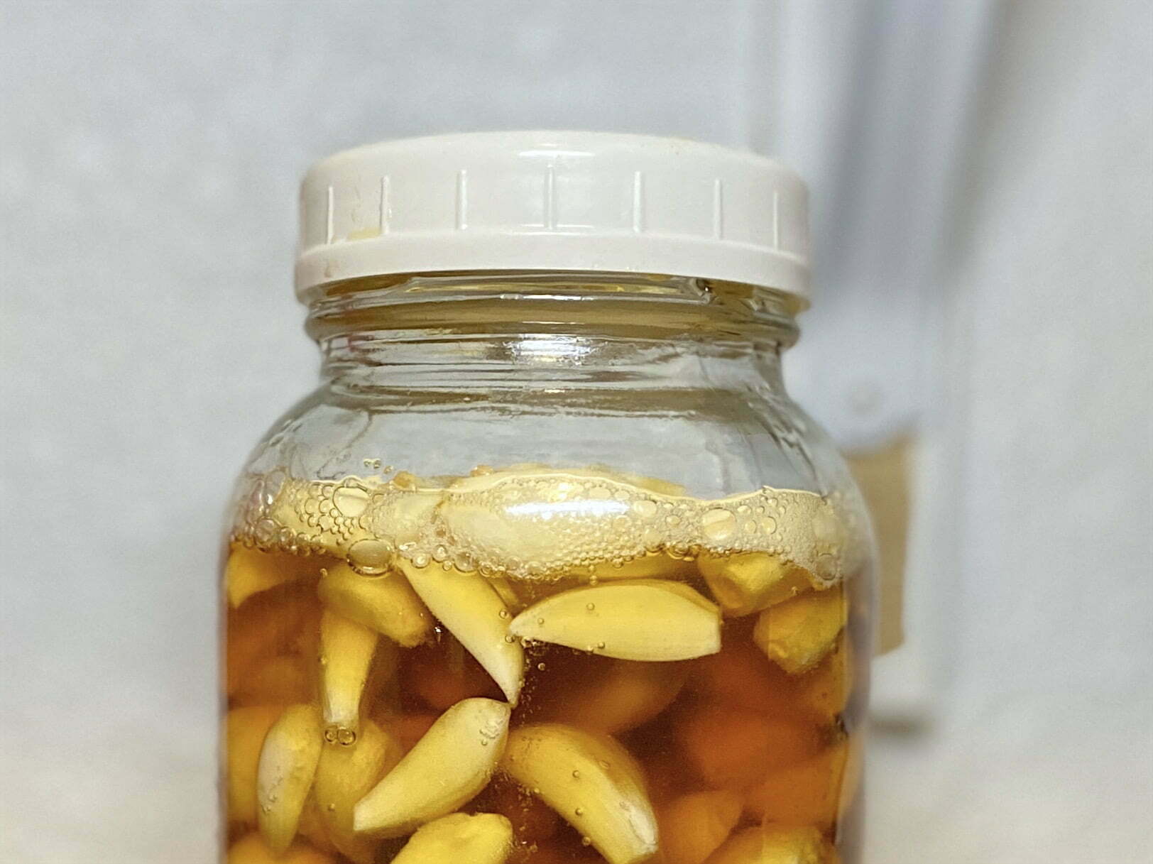 fermented honey garlic fermenting